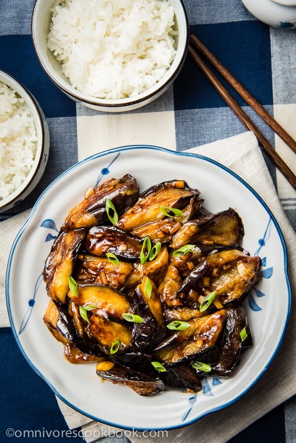 Chinese Eggplant with Garlic Sauce (红烧茄子) | Omnivore's Cookbook