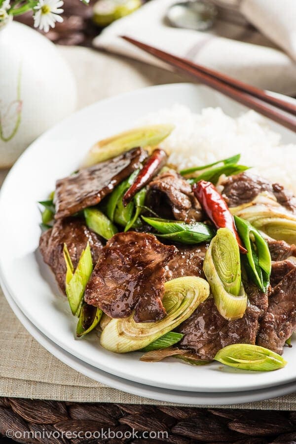 Scallion Beef Stir Fry (葱爆牛肉) | Omnivore's Cookbook