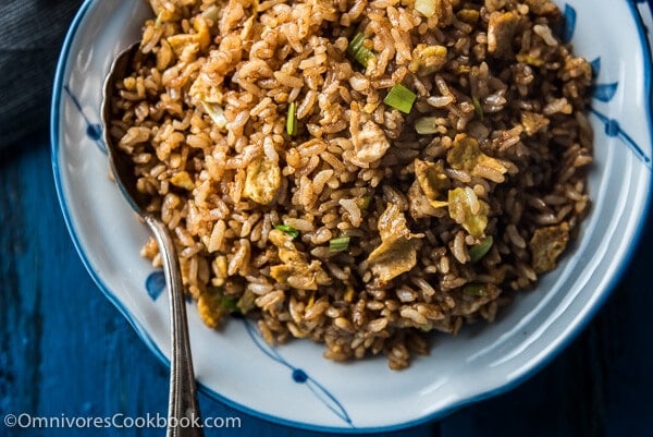 Soy Sauce Fried Rice 酱油炒饭 Omnivores Cookbook 2734