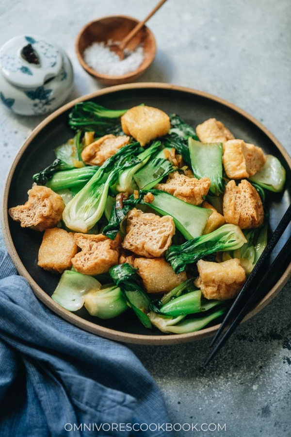 Stir Fried Bok Choy With Tofu Puffs Omnivore S Cookbook