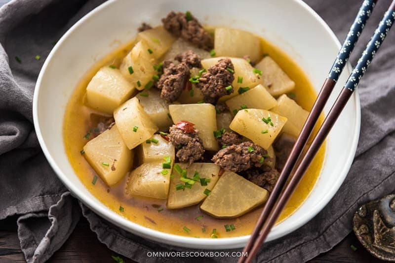 Make a comforting and healthy one-pot dinner with daikon radish and a protein of your choice! {paleo, gluten-free}