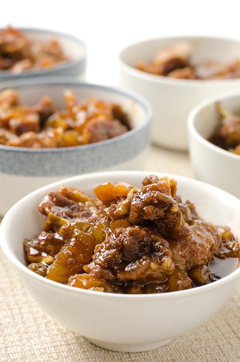 Mom's Best Beef Stew with Tendon - Omnivore's Cookbook