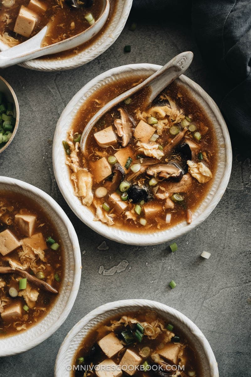 Authentic Hot and Sour Soup (酸辣汤) | Omnivore's Cookbook