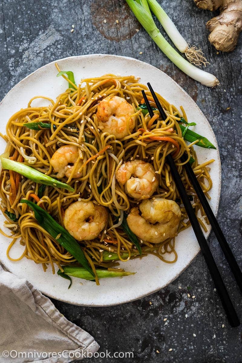 These fried noodles are loaded with vegetables, and burst with flavor. It’s a quick and healthy one-pot meal you can prep and cook in 20 minutes.