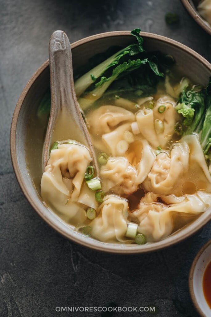 Wonton Soup - Omnivore's Cookbook