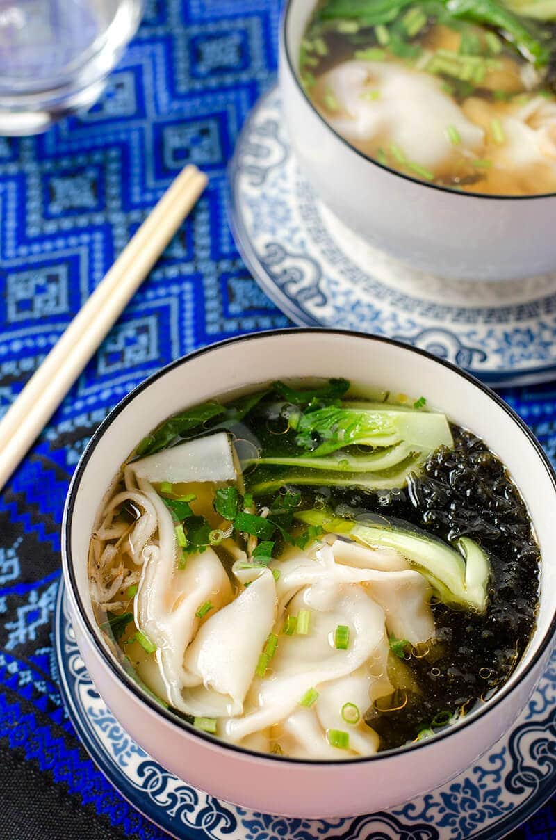 Wonton soup - 20 Chinese Recipes You Need to Try Out in 2015 | Omnivore's Cookbook