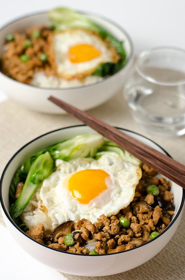 Chinese Ground Chicken Bowl | Omnivore's Cookbook