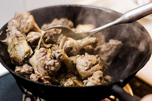 How to Season a Carbon Steel Pan - Omnivore's Cookbook