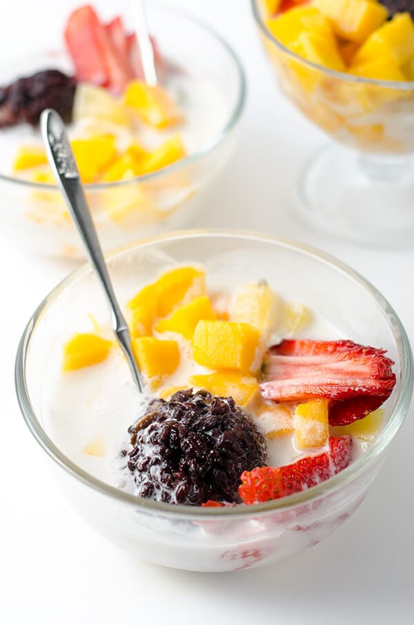 Black Rice with Coconut Milk and Fruits - Omnivore's Cookbook