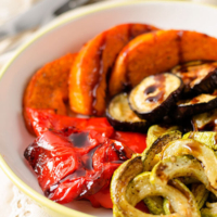 Roasted Vegetables with Balsamic Glaze | omnivorescookbook.com
