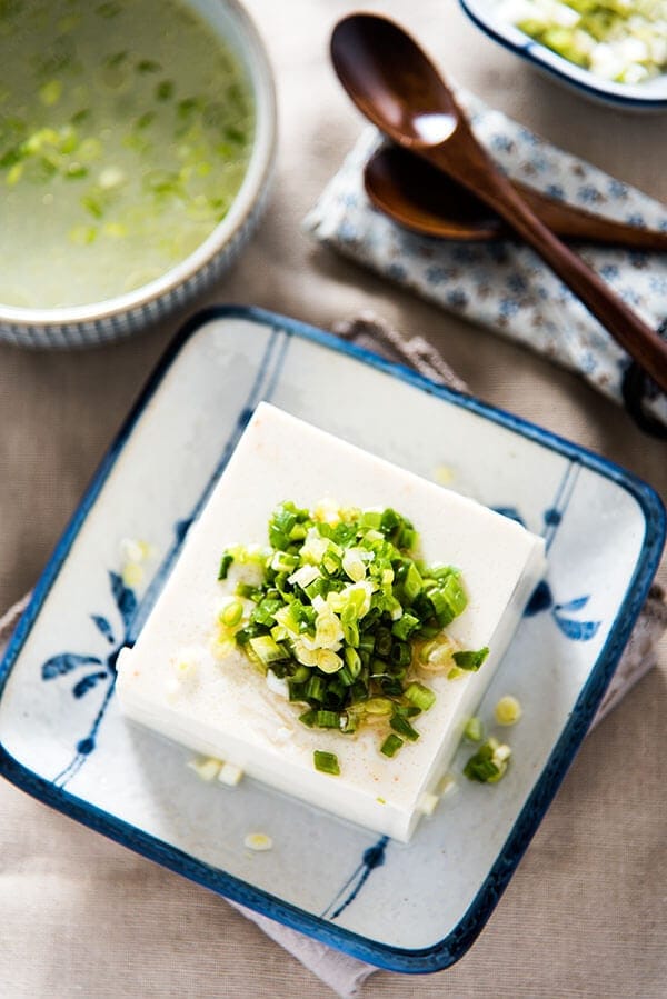 Green Onion Tofu Salad | omnivorescookbook.com