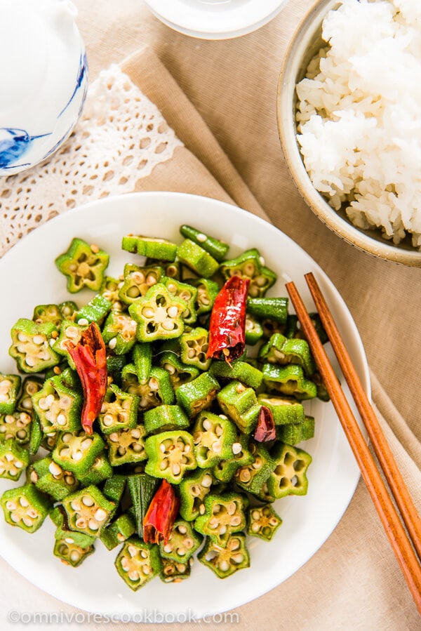 Image of A plate of okra and peppers stir-fry