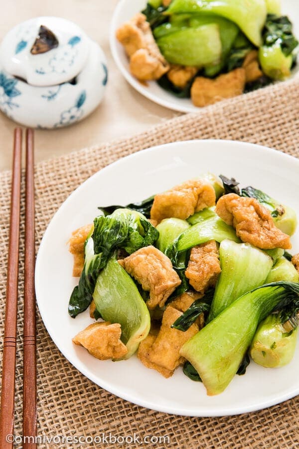 Bok Choy stir-fry with Crispy Tofu | Omnivore's Cookbook