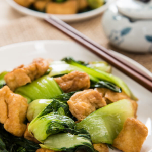 Stir Fried Bok Choy with Crispy Tofu | omnivorescookbook.com