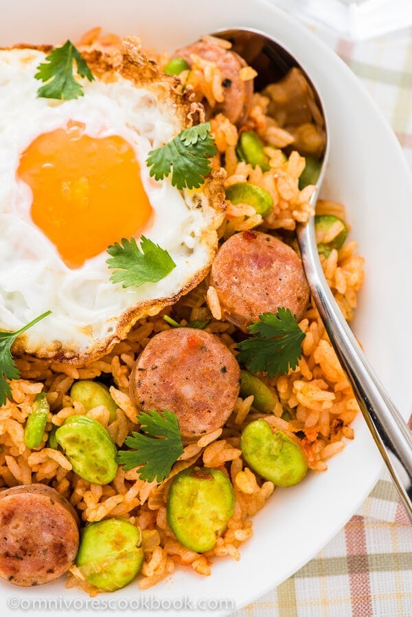 Tomato Fried Rice with Sausage | omnivorescookbook.com