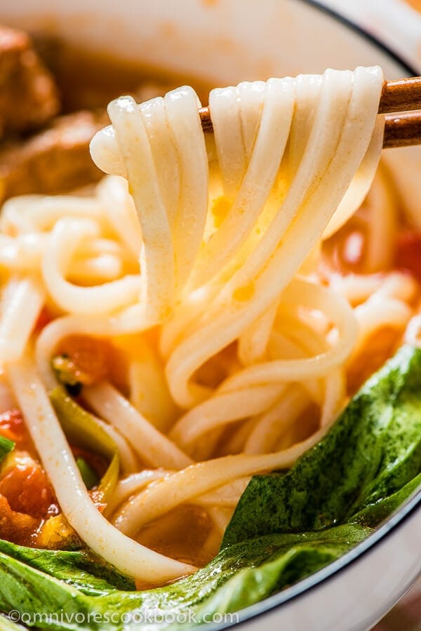 Tomato Noodle Soup - The Ultimate Comfort Food | omnivorescookbook.com