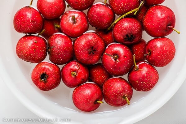 Fresh Hawthorn Berries | omnivorescookbook.com