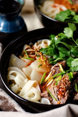 Lanzhou Beef Noodles | omnivorescookbook.com