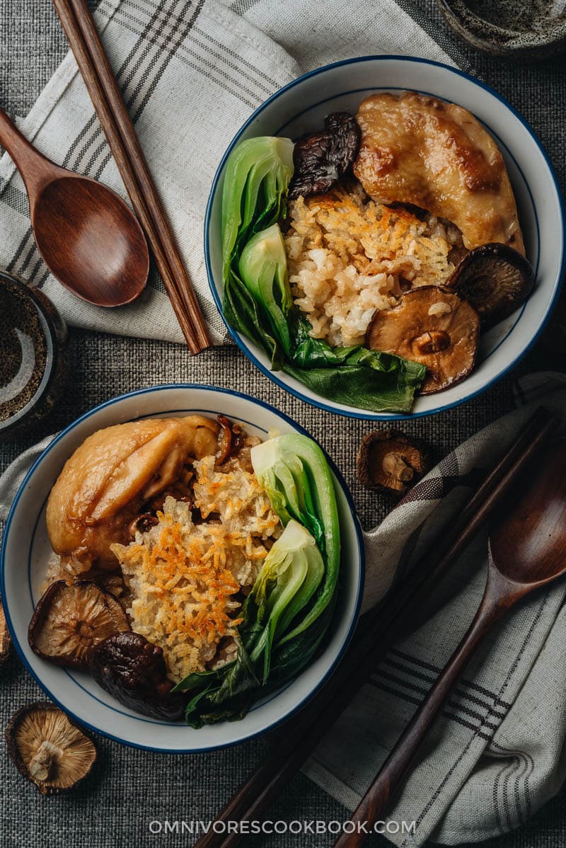 Chinese Rice Cooker Chicken and Mushrooms - Cook with Chopsticks