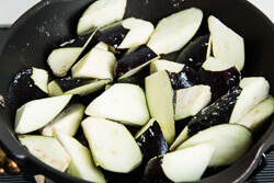 Chinese Eggplant with Garlic Sauce Cooking Process | omnivorescookbook.com