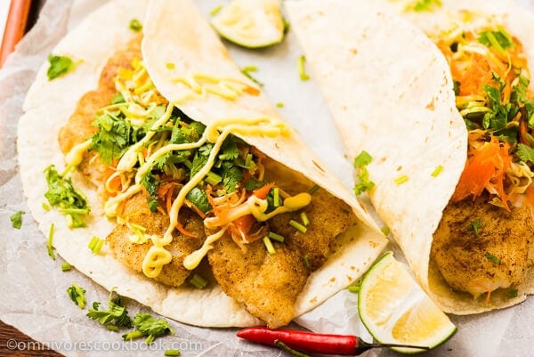 Curried Fish Tacos - simple and super flavorful tacos that only require 30 minutes to prepare and are perfect for a potluck | omnivorescookbook.com