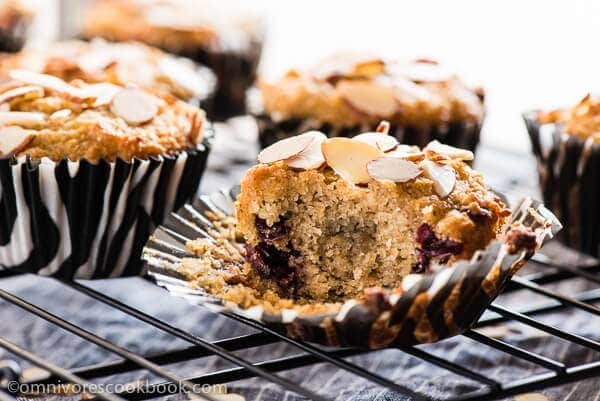 Cranberry Coconut Flour Muffins - Super creamy and moist, only contains 175 calories per muffin! | omnivorescookbook.com
