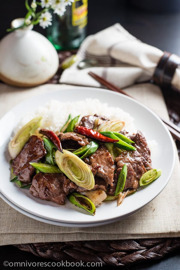 Scallion Beef Stir Fry (葱爆牛肉) | Omnivore's Cookbook