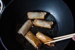 Cantonese Chicken Egg Roll Cooking Process | omnivorescookbook.com