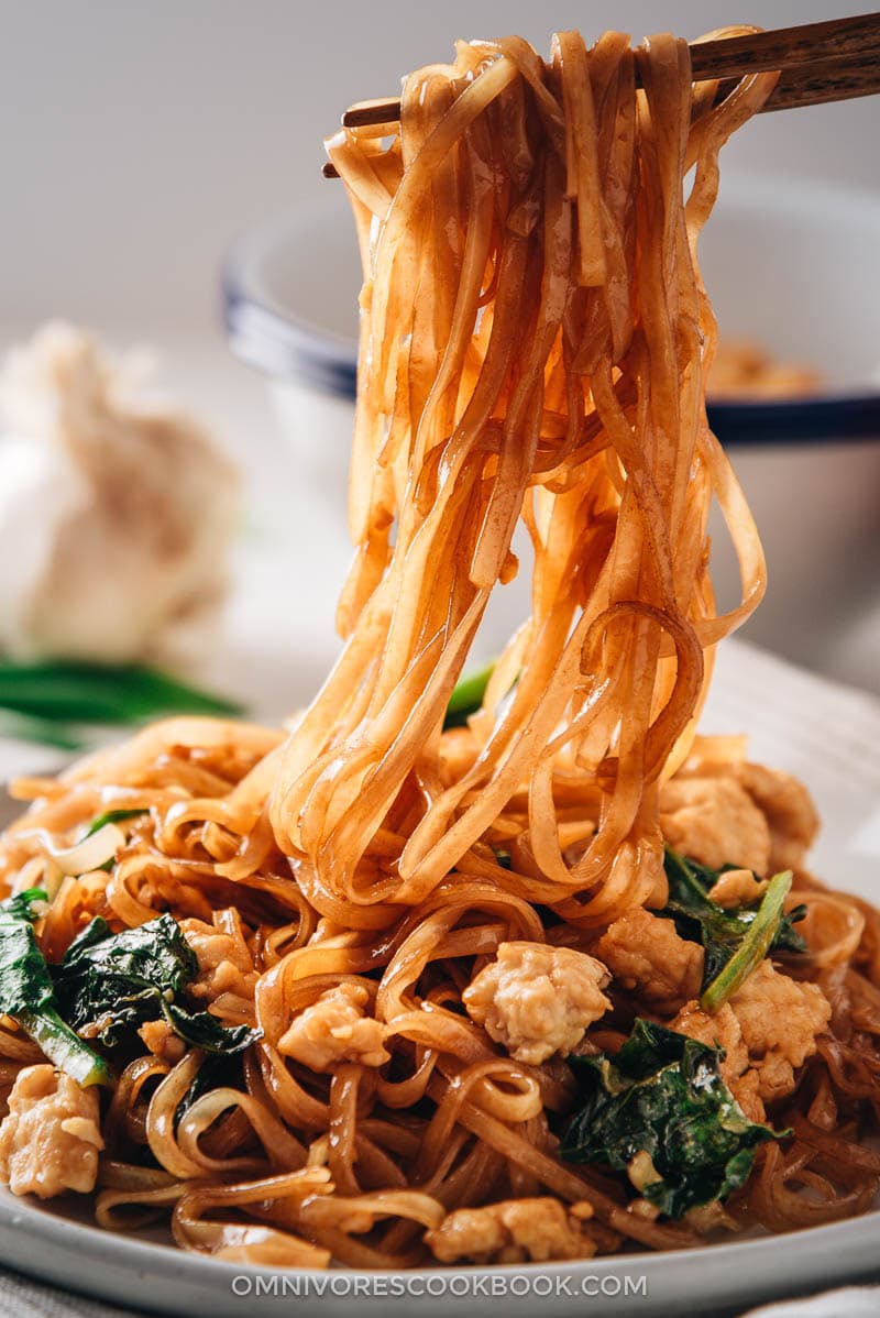 15-Minute Fried Noodles - Omnivore's Cookbook