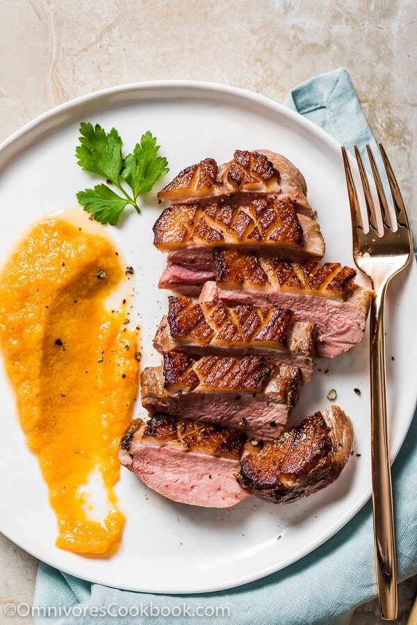 Pan Seared Duck Breast with Persimmon Grapefruit Sauce - Omnivore's ...