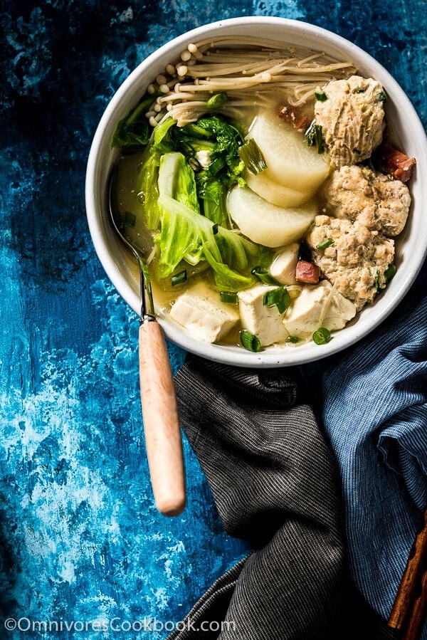 Napa Cabbage Soup with Tofu and Meatballs - Learn to cook the heartiest soup, plus two tips on how to quickly create a rich broth with just a few ingredients! | omnivorescookbook.com