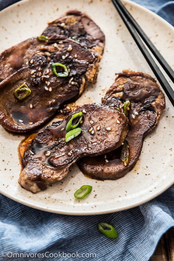 How to Cook Beef Tongue + Tacos de Lengua Recipe + Chinese Beef Tongue Salad Recipe | omnivorescookbook.com