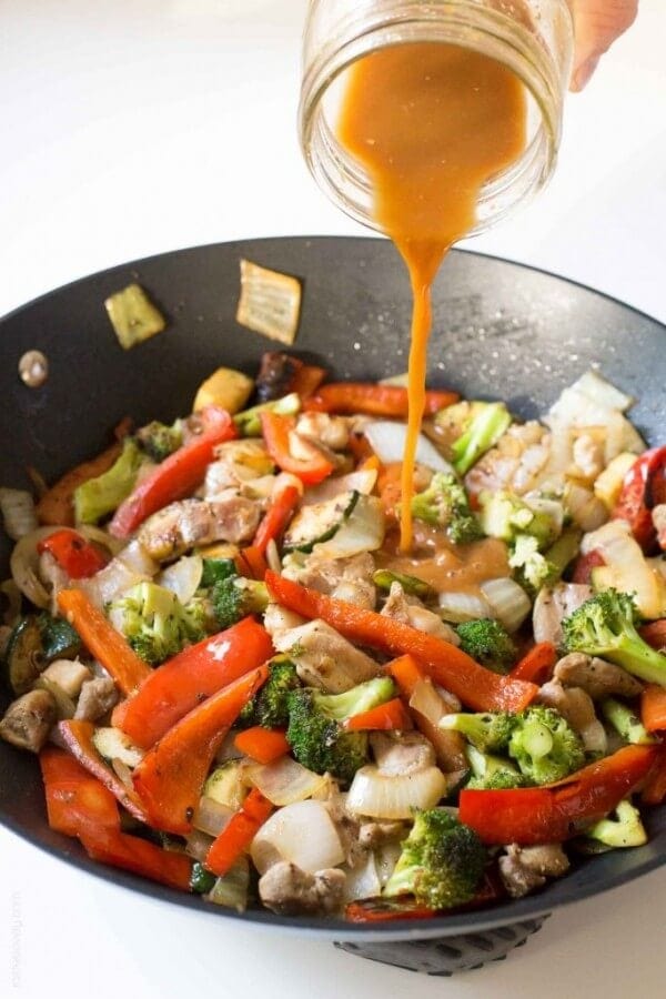 20 Insanely Delicious Stir fried Chicken Recipes That You Will Want to Try Right Now