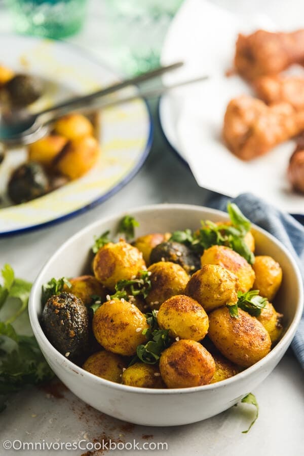 Crispy Pressure Cooker Potatoes - Moist and tender in texture and crispy on the surface. They require less oil than roasted potatoes and taste even better!