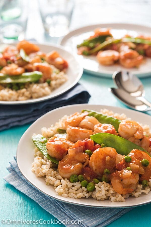 Tomato Shrimp Stir Fry Recipe (番茄炒虾仁) - A classic homestyle Chinese dish that requires 15 minutes to get ready and guarantees the freshest results.