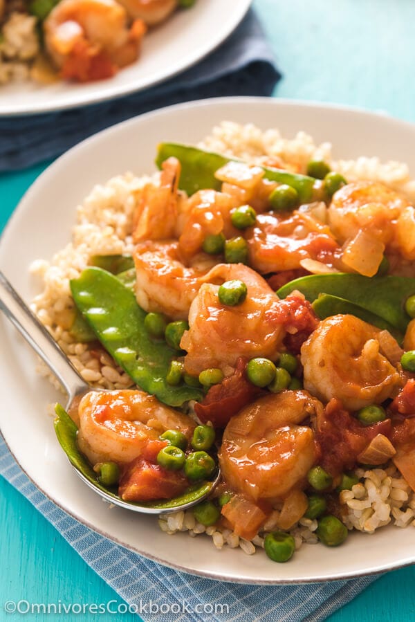 Tomato Shrimp Stir Fry Recipe (番茄炒虾仁) - A classic homestyle Chinese dish that requires 15 minutes to get ready and guarantees the freshest results.