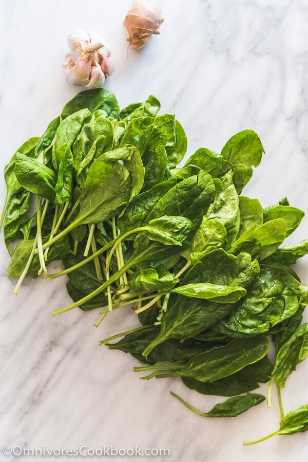 Garlic Spinach in Chicken Broth (上汤菠菜) - The tender spinach is served in a rich and garlicky broth. Originally a restaurant dish, now you can easily make it at home to add delicious leafy greens to your dinner.