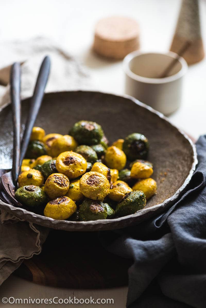 geroosterde Babypompoen - een snel zomers bijgerecht dat vol zit met voeding, weinig calorieën bevat en kan worden gebruikt om koolhydraten voor het diner te vervangen.