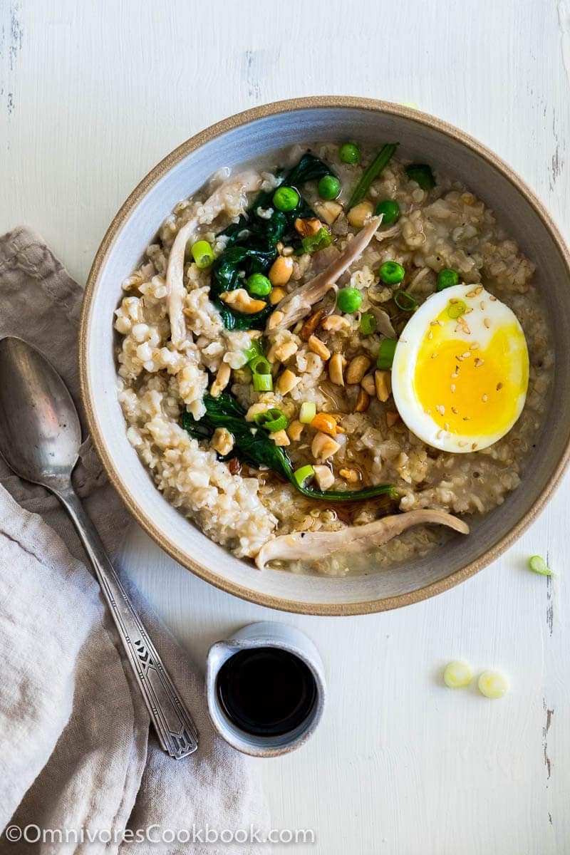 Learn how to create a hearty, whole grain savory oatmeal bowl with only 4 ingredients and in 5 minutes! 