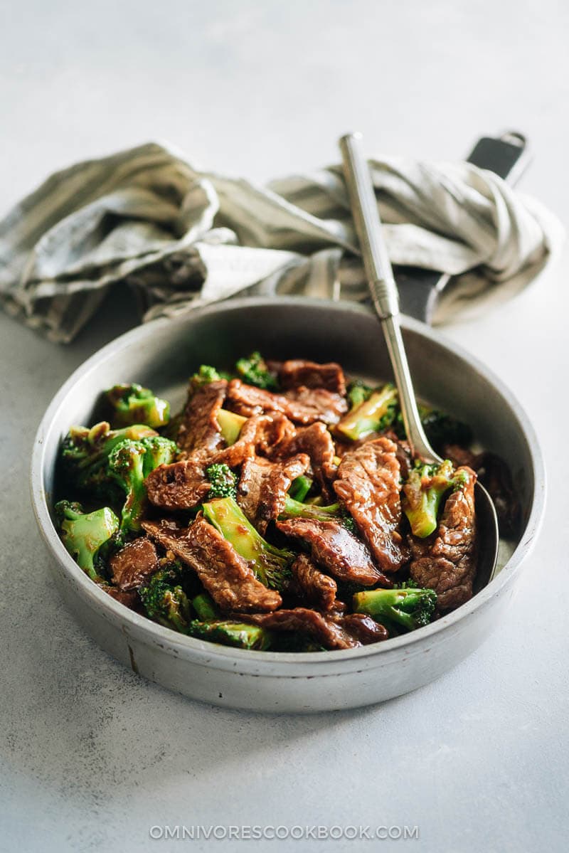 Chinese Beef and Broccoli (One-Pan Take-Out) - This takeout-style Chinese beef and broccoli dish is extra saucy and quick to prepare. The recipe does not require a wok and you can still get that authentic taste.