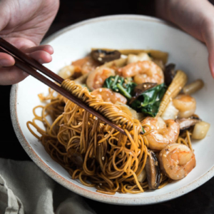 With a few drops of fragrant scallion oil, soy sauce, and fried green onions, you’ll have a bowl of super flavorful noodles ready in a few minutes.