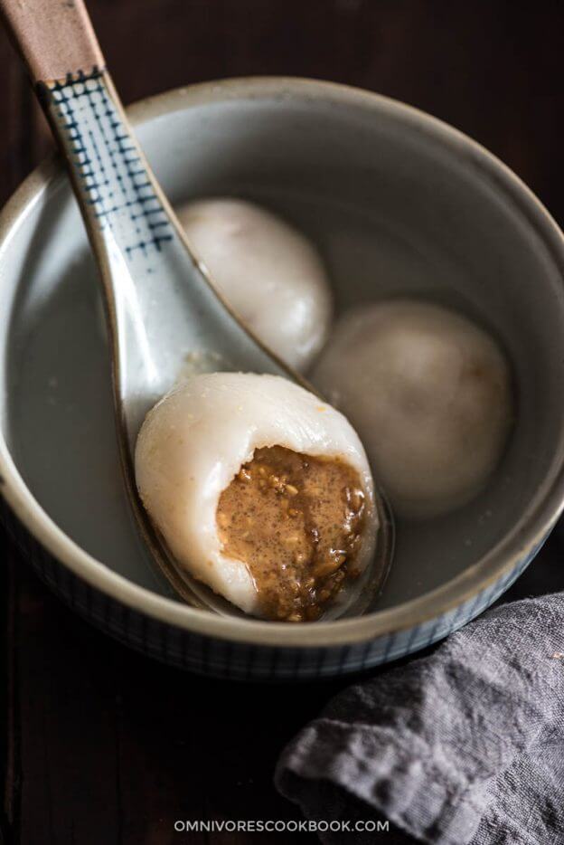 Tang Yuan (Sweet Rice Balls with Peanut Butter Filling) Omnivore's
