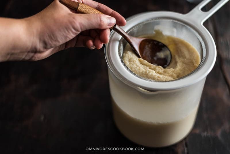 Homemade Soy Milk Cooking Process