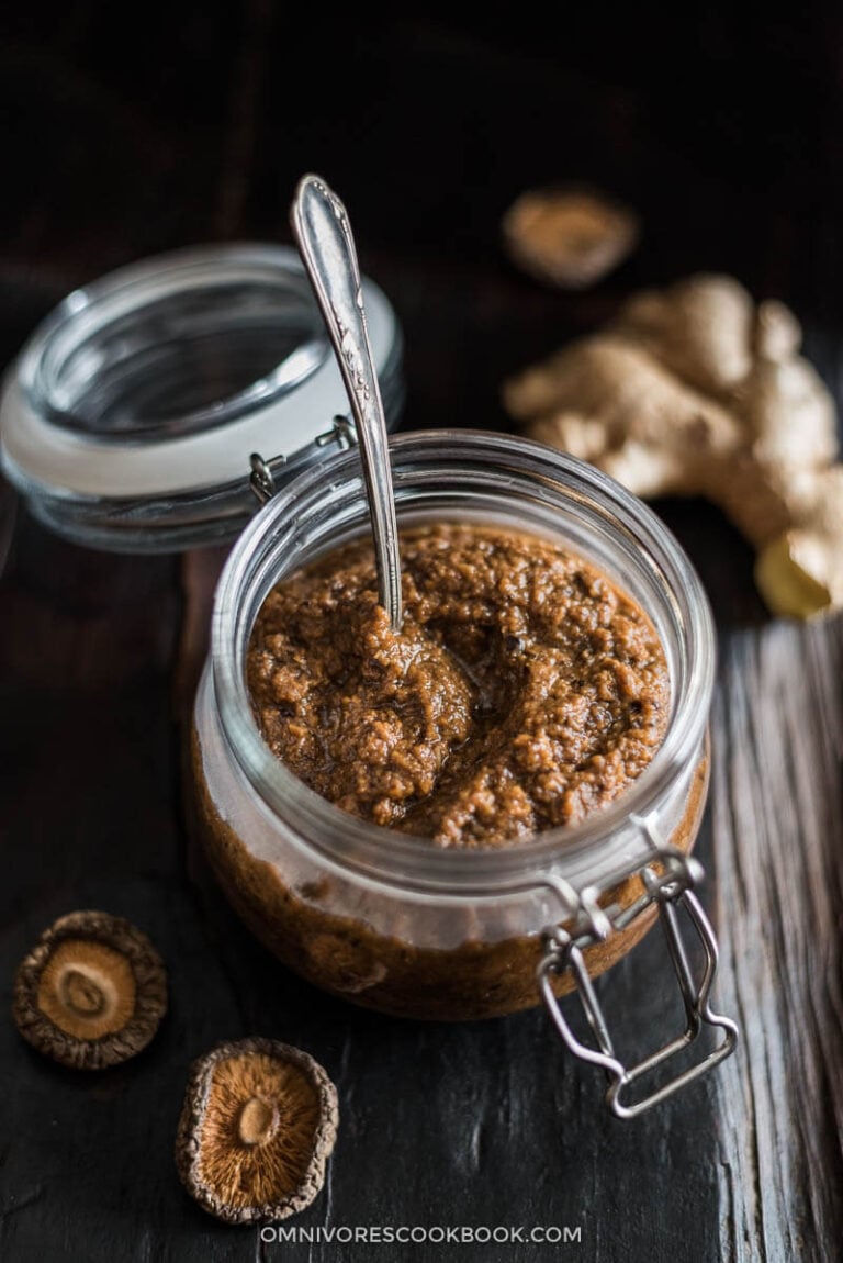 Homemade Vegetarian Oyster Sauce (Vegan Stir Fry Sauce) Omnivore's