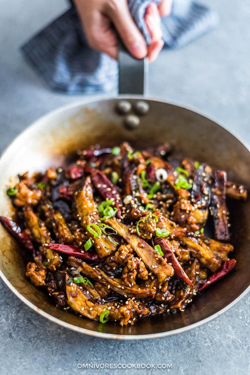 Sichuan Eggplant Stir Fry (Yú Xiāng Eggplant, 鱼香茄子) - Omnivore's Cookbook