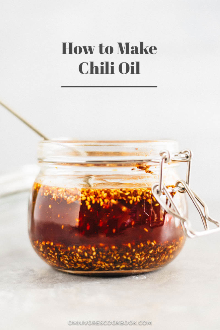 How to Make Chili Oil (辣椒油) - Omnivore's Cookbook