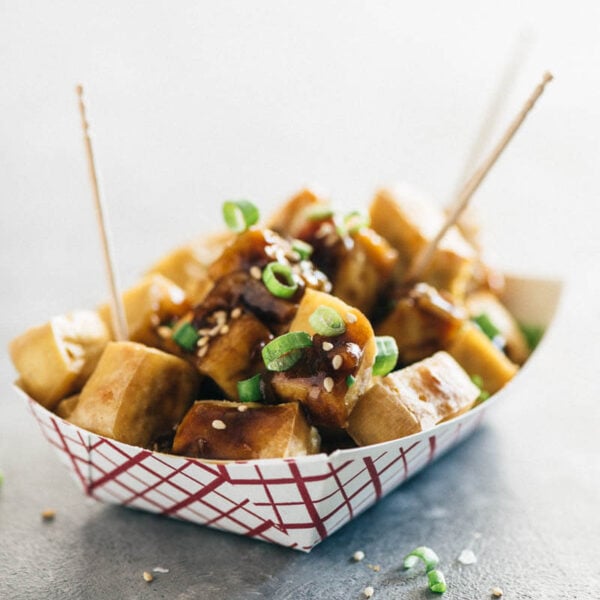 Crispy Tofu with Garlic Sauce (without Deep-Frying) - Omnivore's Cookbook