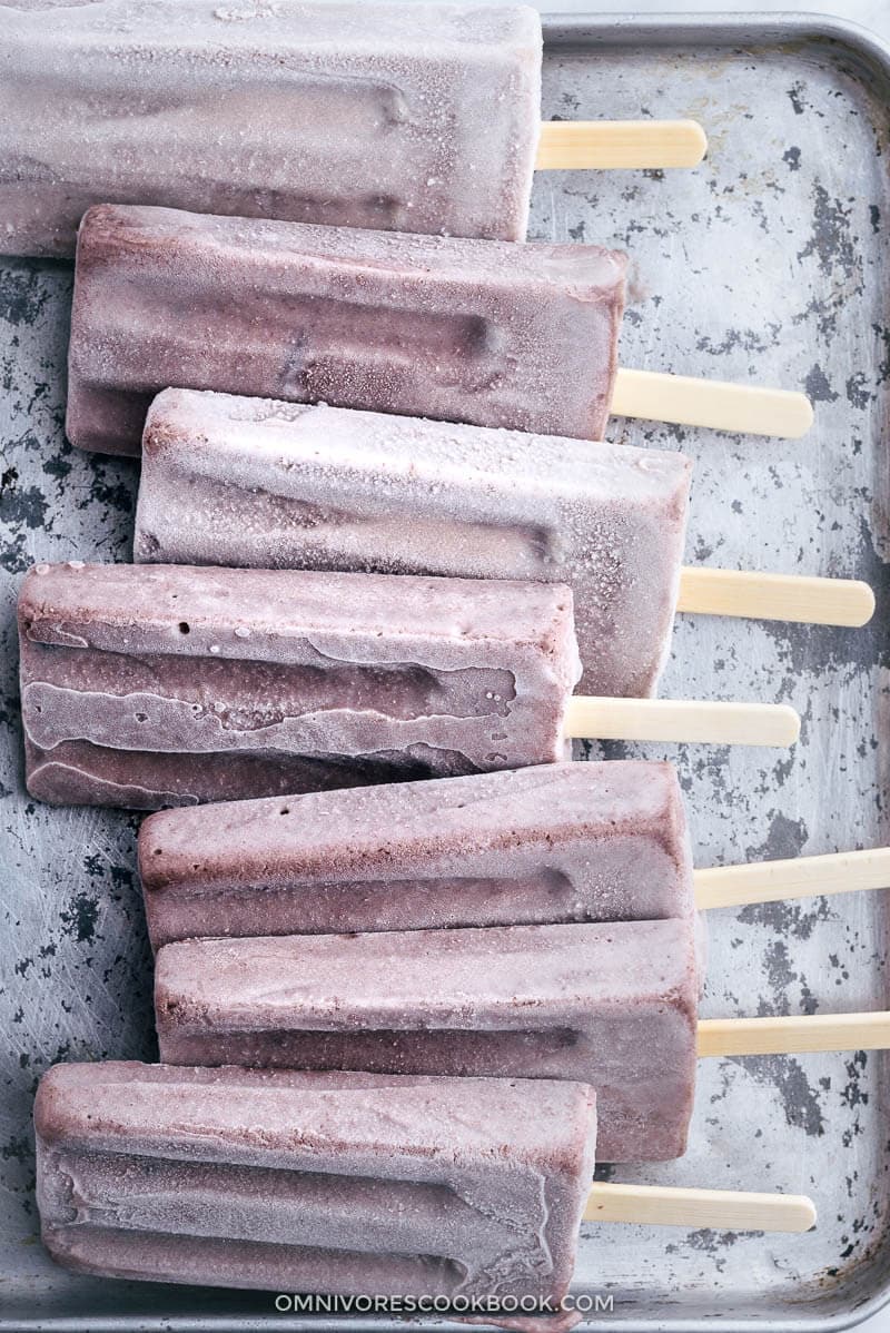 Easy Cake Batter Popsicles  Homemade 4-ingredient Ice Pops!