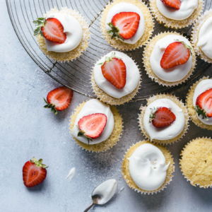 White Chocolate Lemon Cupcakes | Dessert | Sweets | Recipe | Party | Frosting | White Chocolate