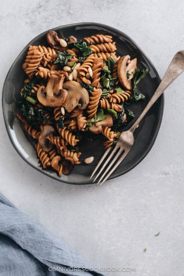 Mushroom Kale Pasta with Garlic Sauce Omnivore's Cookbook